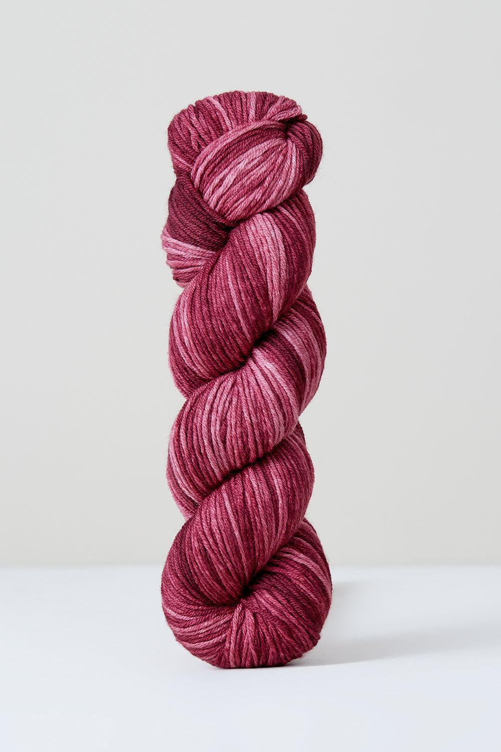 Urth Yarns Monokrom DK