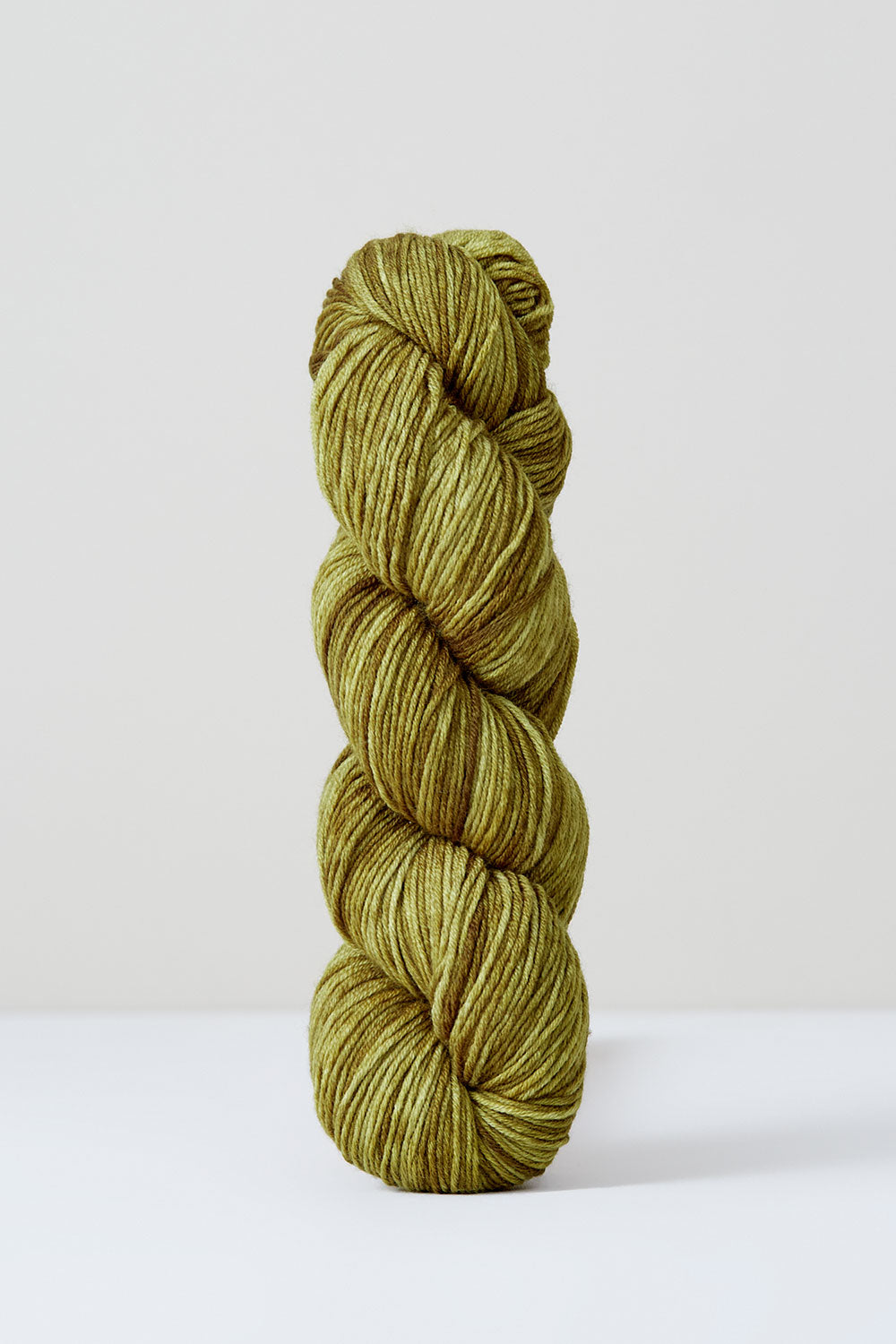 Urth Yarns Monokrom DK