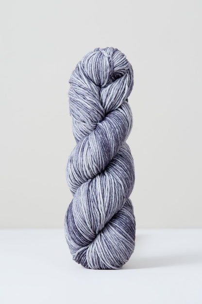 Urth Yarns Monokrom DK