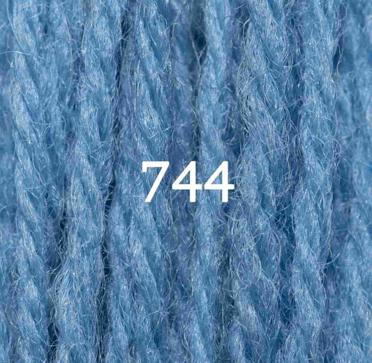 Appletons Tapestry Yarn Hank 744 5g